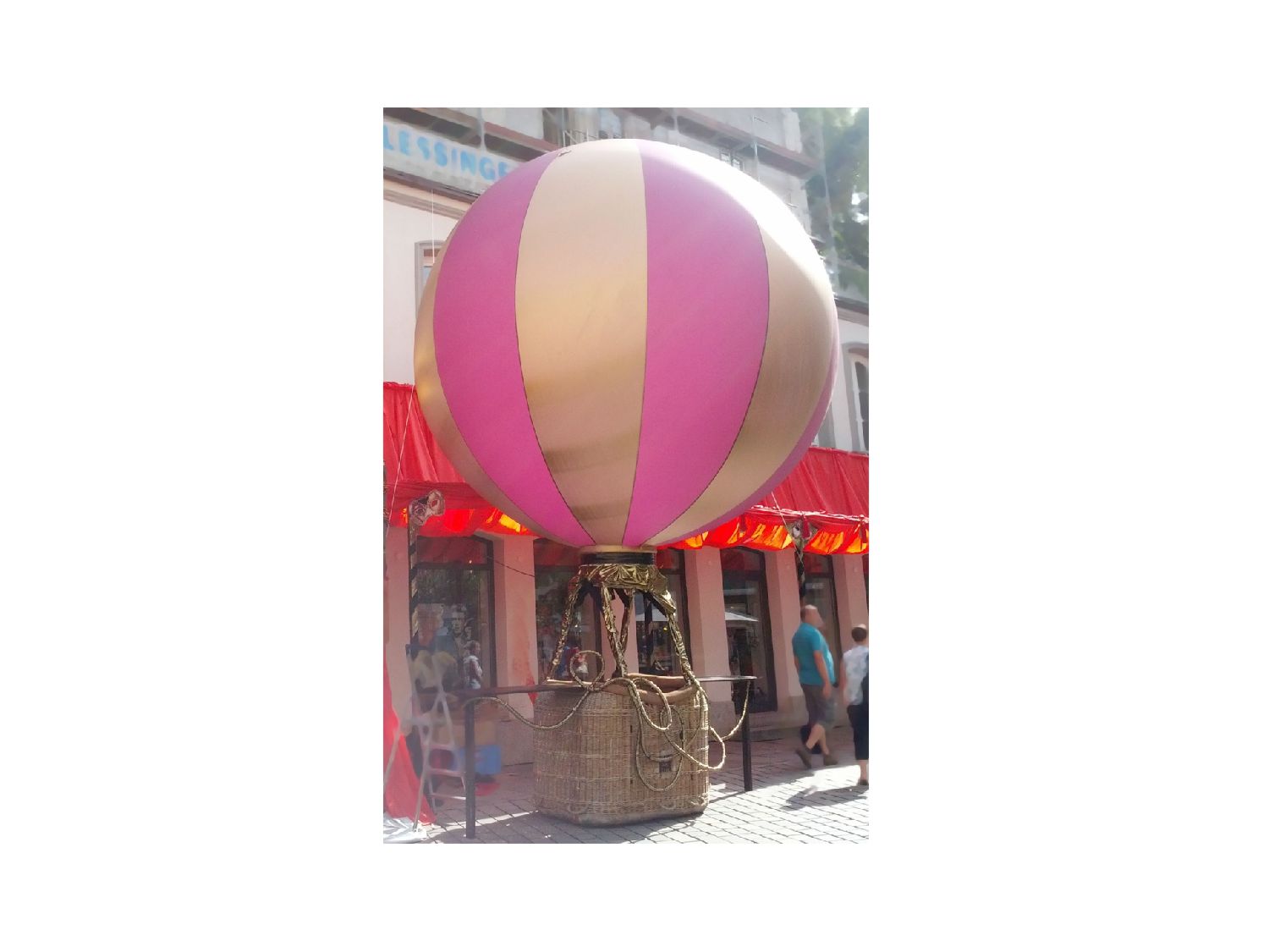 Deko Ballon mit Korb