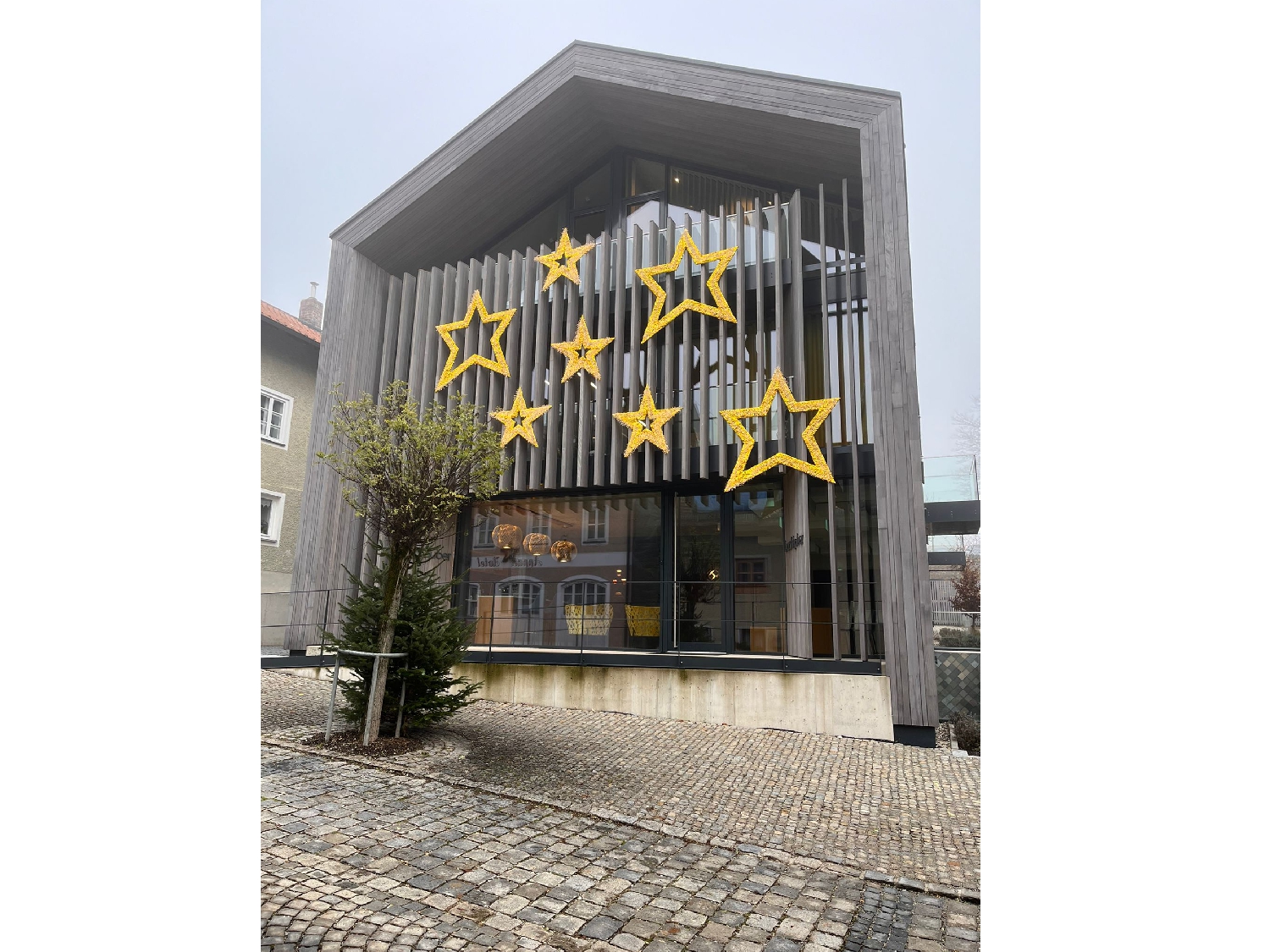 XXL Goldstern mit Lichterkette